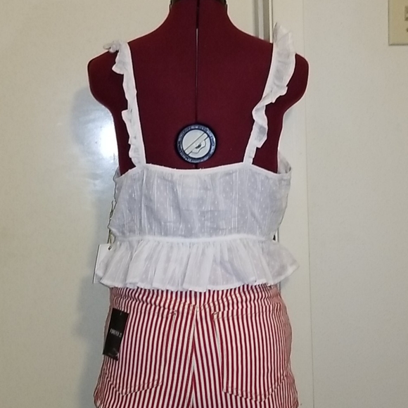 Top - Picture 2 of 2